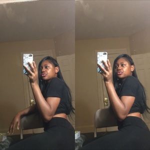 Meet your Posher, Danielle